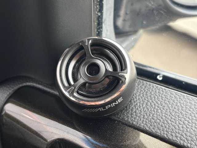 ホンダ Ｎ ＢＯＸ カスタム G L ターボ ホンダセンシング 宮城県 2018(平30)年 7.3万km プラチナホワイトパール 登録時走行距離72100km/社外SDナビ/AM・FM・TV・CD・Bluetooth/バックカメラ/ビルトインETC/ドライブレコーダー/ハーフレザーシート/ホンダセンシング/パドルシフト/シートヒーター/両側パワースライドドア/スロットルコントローラー（PIVOT）/社外フロアマット/補助ミラー/電動格納ミラー/後席＆バックドアにカーフィルム/社外マフラー/フォグランプ/電動格納ミラー/ドアバイザー/ウインカーミラー