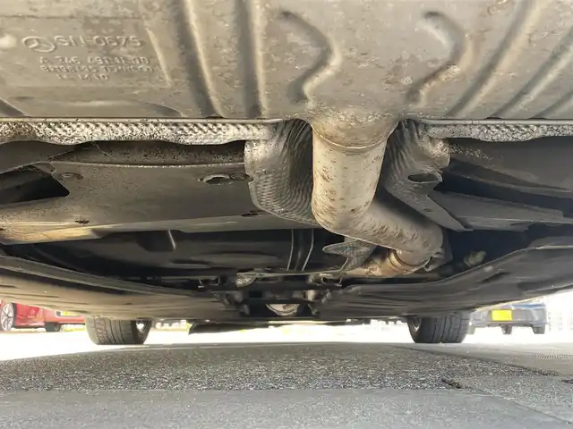 メルセデス・ベンツ Ｂ１８０ スポーツ 滋賀県 2014(平26)年 16.2万km カルサイトホワイト 純正HDDナビ/・Bluetooth/フルセグ/・USB/HDMI/バックカメラ/パノラミックルーフ/革巻きステアリングリモコン/クルーズコントロール/ETC/運転席パワーシート/HIDオートライト/スマートキー