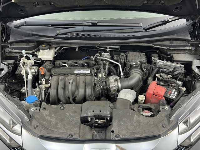 ホンダ シャトル ハイブリッド X ホンダセンシング 三重県 2018(平30)年 4.3万km クリスタルブラックパール 純正7インチナビ/　フルセグTV/CD/DVD/Bluetooth/革調シートカバー/レーダークルーズコントロール/衝突軽減ブレーキシステム/レーンキープアシストシステム/社外アルミホイール/オートライト/純正ヘッドライト/バックカメラ/スマートキー/スペアキー/前席シートヒーター/フォグライト