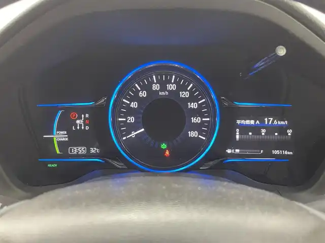 ホンダ ヴェゼル ハイブリッド Z 熊本県 2014(平26)年 10.6万km クリスタルブラックパール 社外7インチナビ（ＣＤ・ＤＶＤ・フルセグ・ＢＴ・ＳＤ・ｉｐｏｄ・ＵＳＢ）/バックカメラ　/ビルトインＥＴＣ　/前席シートヒーター　/クルーズコントロール　/横滑り防止　/先行車発進お知らせ/アイドリングストップ/横滑り防止　/ハーフレザーシート/社外フロアマット/純正１７インチAW/オートライト　/ＬＥＤヘッドライト/スマートキー/プッシュスタート/取扱説明書