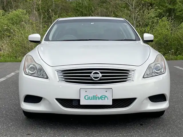 日産 スカイライン 370GT Type S 青森県 2009(平21)年 15.1万km クリスタルホワイトパール FR駆動/6速MT/純正HDDナビ/　 AM/FM/BT/CFカード/CD/DVD/AUX/アナログTV/バックカメラ/HIDオートライト/フォグランプ/パワーシート/純正19インチアルミホイール/スマートキー/スタッドレスタイヤ付き社外アルミホイール保管/　 (225/50/R18)