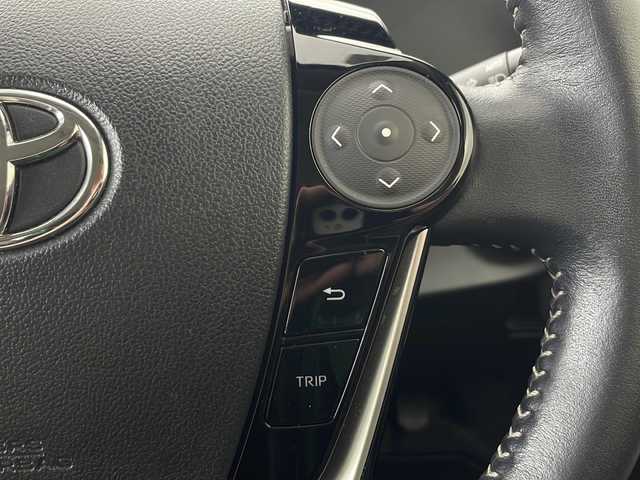トヨタ アクア クロスオーバー 秋田県 2017(平29)年 3.5万km ベージュ 純正ナビ/　(CD/Bluetooth/FM/AM/フルセグテレビ)/バックカメラ/ＥＴＣ/ルーフレール/衝突被害軽減システム/横滑り防止装置/レーンキープアシスト/純正フロアマット/革巻きステアリング/レザーシート/純正アルミホイール/サイドバイザー/オートハイビーム/オートライト/スペアキー/スマートキー/オートエアコン/ECOモード/EVモード/ウインカーミラー/ステアリングリモコン/プッシュスタート