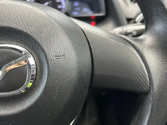 マツダ デミオ 13S 鹿児島県 2015(平27)年 9.3万km ディープクリスタルブルーマイカ 純正ナビ/(AUX/Bluetooth/AM/FM)/社外ETC/純正LEDヘッドライト/オートライト/MTモード付AT/社外前後ドライブレコーダー/アイドリングストップ/横滑り防止装置/衝突被害軽減システム/電格ミラー/純正フロアマット