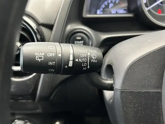 マツダ デミオ 13S 鹿児島県 2015(平27)年 9.3万km ディープクリスタルブルーマイカ 純正ナビ/(AUX/Bluetooth/AM/FM)/社外ETC/純正LEDヘッドライト/オートライト/MTモード付AT/社外前後ドライブレコーダー/アイドリングストップ/横滑り防止装置/衝突被害軽減システム/電格ミラー/純正フロアマット