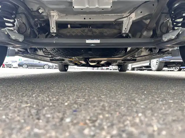 トヨタ ルーミー カスタムG－T 宮城県 2020(令2)年 2.9万km ブライトシルバーM コンフォートパッケージ/・シートヒーター（運転席/助手席）/・シートバックテーブル（運転席/助手席）/パノラミックビュー対応ナビレディパッケージ/・パノラミックビューモニター/・ステアリングスイッチ/＝＝＝/スマートアシスト/・衝突回避支援ブレーキ機能/・衝突警報/・車線逸脱警報機能/・ブレーキ制御付誤発進抑制機能/・先行車発進お知らせ機能/・アダプティブドライビングビーム/・アダプティブクルーズコントロール/・ふらつき警報/・サイドビューランプ/・コーナーセンサー/・路外逸脱警報/・標識認識機能/純正ナビ（NSZT-W68T）/・CD/DVD/・Bluetooth/・フルセグTV/ビルトインETC/ドライブレコーダー/ウェルカムパワースライドドア（運転席側/助手席側）/革巻きステアリング/電動パーキングブレーキ/ブレーキホールド/LEDヘッドランプ/フォグランプ/オートライト/スマートキー＆プッシュスタート/スペアキー/電動格納ミラー/純正15インチAW/純正フロアマット/Wエアバッグ