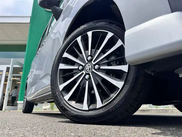 トヨタ ルーミー カスタムG－T 宮城県 2020(令2)年 2.9万km ブライトシルバーM コンフォートパッケージ/・シートヒーター（運転席/助手席）/・シートバックテーブル（運転席/助手席）/パノラミックビュー対応ナビレディパッケージ/・パノラミックビューモニター/・ステアリングスイッチ/＝＝＝/スマートアシスト/・衝突回避支援ブレーキ機能/・衝突警報/・車線逸脱警報機能/・ブレーキ制御付誤発進抑制機能/・先行車発進お知らせ機能/・アダプティブドライビングビーム/・アダプティブクルーズコントロール/・ふらつき警報/・サイドビューランプ/・コーナーセンサー/・路外逸脱警報/・標識認識機能/純正ナビ（NSZT-W68T）/・CD/DVD/・Bluetooth/・フルセグTV/ビルトインETC/ドライブレコーダー/ウェルカムパワースライドドア（運転席側/助手席側）/革巻きステアリング/電動パーキングブレーキ/ブレーキホールド/LEDヘッドランプ/フォグランプ/オートライト/スマートキー＆プッシュスタート/スペアキー/電動格納ミラー/純正15インチAW/純正フロアマット/Wエアバッグ