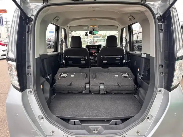 トヨタ ルーミー カスタムG－T 宮城県 2020(令2)年 2.9万km ブライトシルバーM コンフォートパッケージ/・シートヒーター（運転席/助手席）/・シートバックテーブル（運転席/助手席）/パノラミックビュー対応ナビレディパッケージ/・パノラミックビューモニター/・ステアリングスイッチ/＝＝＝/スマートアシスト/・衝突回避支援ブレーキ機能/・衝突警報/・車線逸脱警報機能/・ブレーキ制御付誤発進抑制機能/・先行車発進お知らせ機能/・アダプティブドライビングビーム/・アダプティブクルーズコントロール/・ふらつき警報/・サイドビューランプ/・コーナーセンサー/・路外逸脱警報/・標識認識機能/純正ナビ（NSZT-W68T）/・CD/DVD/・Bluetooth/・フルセグTV/ビルトインETC/ドライブレコーダー/ウェルカムパワースライドドア（運転席側/助手席側）/革巻きステアリング/電動パーキングブレーキ/ブレーキホールド/LEDヘッドランプ/フォグランプ/オートライト/スマートキー＆プッシュスタート/スペアキー/電動格納ミラー/純正15インチAW/純正フロアマット/Wエアバッグ