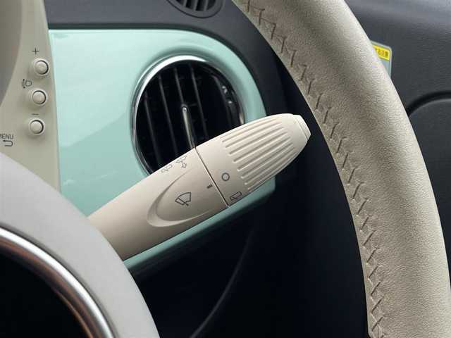 フィアット ５００ 1．2 ポップ 山梨県 2017(平29)年 4.3万km LATTE MENTA 純正ディスプレイオーディオ/Bluetooth/USB/AUX/ETC/CITYモード/半革/純正フロアマット/リモコンキー