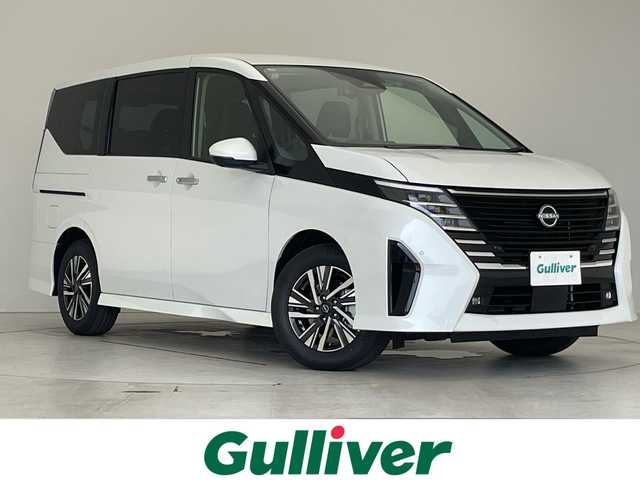 日産 セレナ e－パワー ハイウェイスター V 愛知県 2025(令7)年 0.1千km プリズムホワイト 登録済未使用車/プロパイロット/SOSコール/純正12.3型ディズプレイオーディオナビ/フリップダウンモニター/全方位カメラ/両側パワースライドドア/レーダークルーズコントロール/ハンズフリースライドドア/コーナーセンサー/純正アルミホイール/ETC2.0/ブラインドスポットモニター/LEDヘッドライト/インテリジェントミラー/リアオートエアコン/オートマチックハイビーム/ワイヤレス充電機/ドライブレコーダー/衝突軽減システム/フルセグ/Bluetooth/ステアリングスイッチ/スマートキー/プッシュスタート