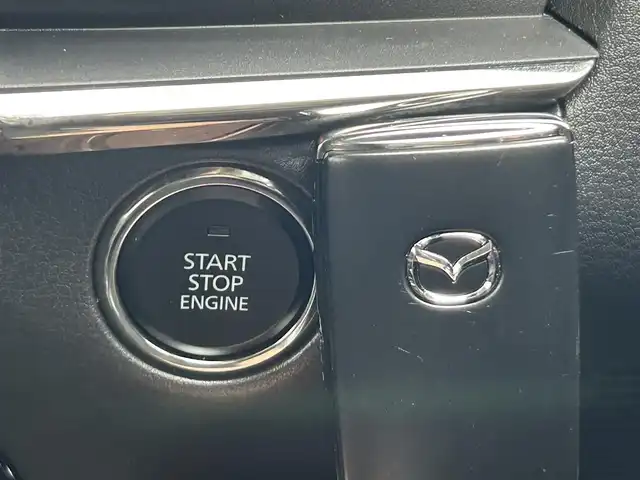 マツダ ＣＸ－３０ 20S Lパッケージ 静岡県 2022(令4)年 2.6万km ソウルレッドクリスタルM 純正8.8型ナビ/ＤＶＤ再生/フルセグＴＶ/３６０セーフティＰＫＧ/ＢＯＳＥサウンドシステム/全周囲カメラ/追従レーダークルーズ/ＨＤＭＩ接続/USB接続/ドラレコ/ＥＴＣ/電動リアゲート/メモリー機能付電動シート/黒革シート/ハンドルヒーター/シートヒーター/オートハイビーム/純正１８ＡＷ