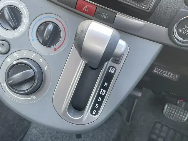 ダイハツ ムーヴ カスタム メモリアルエディション 千葉県 2007(平19)年 7.5万km パールホワイトⅢ ユーザー買取車両/社外オーディオ(DEH-4200)/スマートキー/プッシュスタート/電動格納ミラー