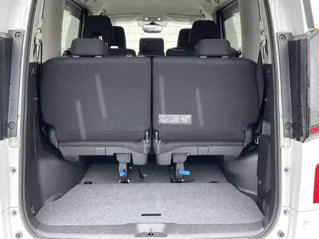 日産 セレナ X 宮崎県 2023(令5)年 0.5万km ホワイト 純正SDナビ/（AM/FM/BT)/フルセグTV/ステアリングスイッチ/プロパイロッド/パドルシフト/アイドリングストップ/プッシュスタート/ETC