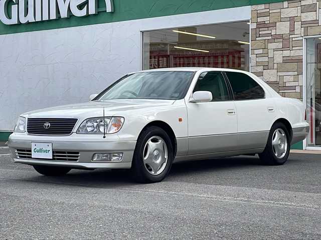 トヨタ セルシオ Cタイプ 徳島県 1998(平10)年 13.1万km ホワイトパールマイカ GPS　VOICEナビ/ETC/D・N席パワーシート/D・N席シートヒーター/合皮シート/純正16インチアルミホイール/キセノンヘッドライト/前後ドライブレコーダー/純正フロアマット/電動リアゲート/リモコンキー/取扱説明書/新車時保証書