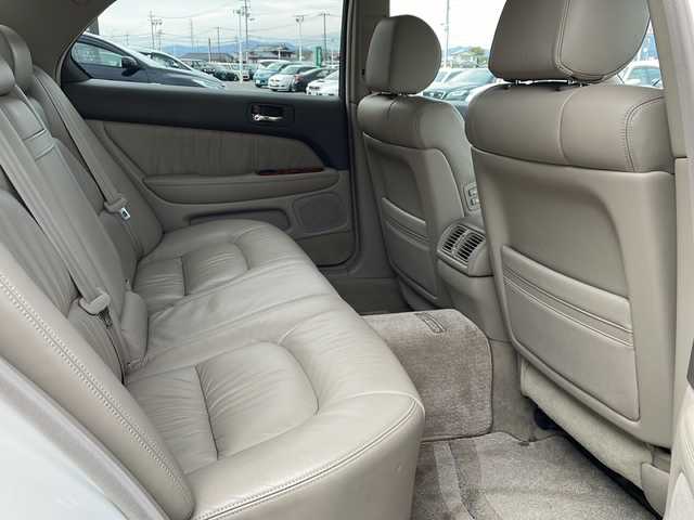 トヨタ セルシオ Cタイプ 徳島県 1998(平10)年 13.1万km ホワイトパールマイカ GPS　VOICEナビ/ETC/D・N席パワーシート/D・N席シートヒーター/合皮シート/純正16インチアルミホイール/キセノンヘッドライト/前後ドライブレコーダー/純正フロアマット/電動リアゲート/リモコンキー/取扱説明書/新車時保証書