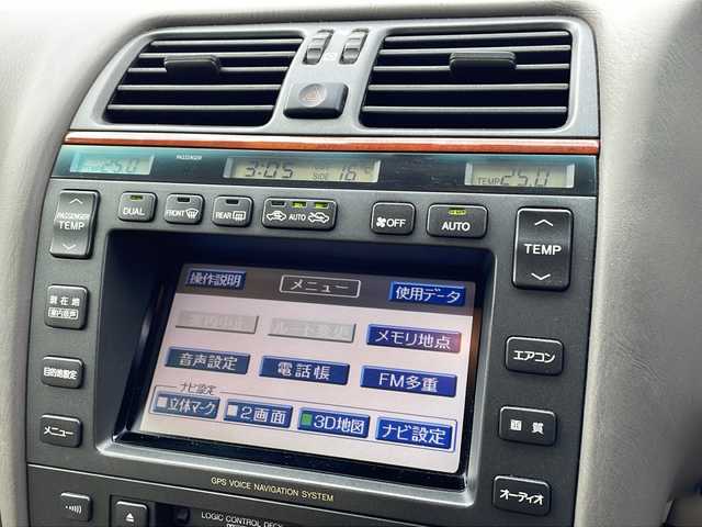 トヨタ セルシオ Cタイプ 徳島県 1998(平10)年 13.1万km ホワイトパールマイカ GPS　VOICEナビ/ETC/D・N席パワーシート/D・N席シートヒーター/合皮シート/純正16インチアルミホイール/キセノンヘッドライト/前後ドライブレコーダー/純正フロアマット/電動リアゲート/リモコンキー/取扱説明書/新車時保証書