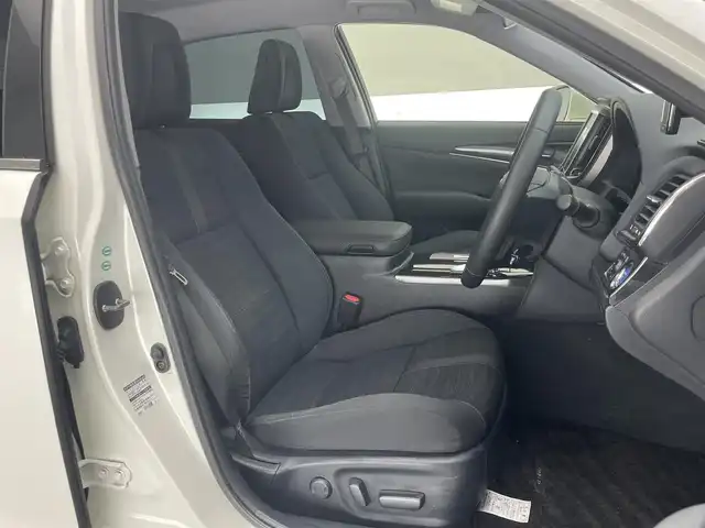 トヨタ クラウン ハイブリッド アスリートS 愛知県 2013(平25)年 12.6万km ホワイトパールクリスタルシャイン 純正8インチナビ/パワーシート/シートヒーター/クルーズコントロール/ETC/ドライブレコーダー/パワーバックドア/ステアリングヒーター/DVD/フルセグTV/オートライト/フォグランプ/純正アルミホイール/バックカメラ/純正フロアマット/カーテンエアバック/禁煙車