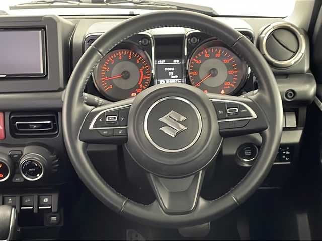 スズキ ジムニー XC 宮崎県 2021(令3)年 1.6万km ジャングルグリーン SUZUKI Safety Support/〇デュアルセンサーブレーキサポート/〇誤発進抑制機能/〇車線逸脱警報機能/〇ふらつき警報機能/〇標識認識機能/〇オートマチックハイビーム/〇先行車発進お知らせ機能/純正7インチディスプレイオーディオ（PVH-9300DVSZS)/CD/DVD/Bluetooth/クルーズコントロール/シートヒーター/LEDヘッドライト/ビルトインETC/純正16インチAW/スマートキー×2/保証書/取扱説明書