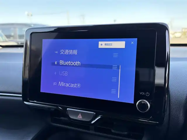 トヨタ ヤリスクロス ハイブリッド Z 大分県 2024(令6)年 0.2万km マッシブグレー ・ナビ(USB/Miracast)/・全方位カメラ/・フルセグテレビ/・プリクラッシュセーフティ/・ブラインドスポットモニター/・レーダークルーズコントロール/・オートハイビーム/・ステアリングヒーター/・ETC2.0/・運転席パワーシート/・シートヒーター/・ブレーキホールド/・スマートキー/・プッシュスタートボタン/・純正アルミホイール