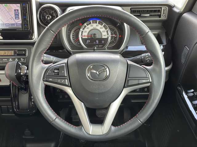 マツダ フレアワゴン カスタムスタイル ハイブリッド XS 山口県 2018(平30)年 4万km ブルーイッシュブラックパール3 社外SDナビ【KXM-E503V】/・フルセグTV/・Bluetooth/・AM/FM/・CD/DVD/・SD/・USB／iPod/両側パワースライドドア/ドライブレコーダー/ETC/バックカメラ/プッシュスタート/スマートキー(スペアキー有）/シートヒーター/ルーフサーキュレーター/後席ロールサンシェード/LEDヘッドライト/LEDフォグランプ/電動格納ウィンカーミラー/純正15インチアルミホイール/ベンチシート/助手席シートアンダートレー/取扱説明書/メンテナンスノート/ナビ取扱説明書/安全装備/・デュアルセンサーブレーキサポート /・誤発進抑制機能/・後退時ブレーキサポート/・誤発進抑制機能/・車線逸脱警報機能/・ふらつき警報機能/・先行車発進お知らせ機能/・ハイビームアシスト機能/・リアパーキングセンサー