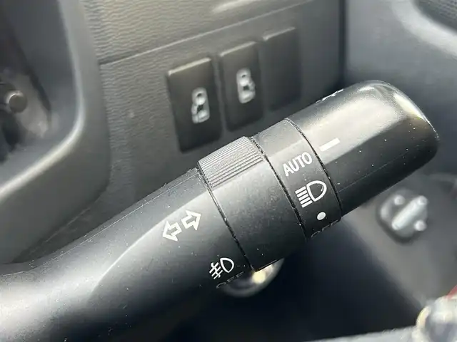 トヨタ アイシス プラタナ Vセレクション 大阪府 2013(平25)年 8.2万km グレーメタリック ワンオーナー/トヨタ純正7インチＳＤナビ（NSZT-W6２S）/・バックカメラ/・フルセグＴＶ/・ＣＤ/ＤＶＤ/ＢＴ/・ＡＭ/ＦＭ/両側パワースライドドア/ビルトインＥＴＣ/前方ドライブレコーダー（ＦＨＤ－１０８０Ｐ）/純正フロアマット/純正15インチアルミホイール/オートライト/フロントフォグランプ/電格ミラー/革巻きステアリング/スマートキー/プッシュスタート/保証書