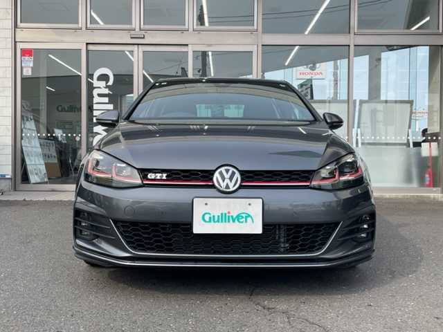 フォルクスワーゲン ゴルフ ＧＴＩ ダイナミック 青森県 2018(平30)年 2.2万km インジウムグレーメタリッ ワンオーナー/Discover Pro9.2インチディスプレイ/【ナビ/CD/DVD/フルセグ/Bluetooth】/プリクラッシュブレーキシステム/ブラインドスポットディテクション/パークディスタンスコントロール/アダプティブシャシーコントロール/アクティブインフォディスプレイ/18インチツインスポークレッドリング付ブラック塗装/LEDヘッドランプ/アダプティブクルーズコントロール/バックカメラ/ドライブレコーダー/ETC/保証書/取扱説明書