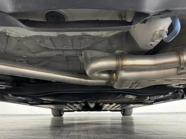 スズキ スイフト スポーツ セーフティPKG 三重県 2018(平30)年 9.6万km スピーディーブルーM ガソリン（ハイオク）ターボ/FF/6F/カロッツェリア 8インチ『サイバーナビ』AVIC-CL901/（FM/AM/MSV/SD/Bluetooth/USB/iPod/HDMI/AUX）/【OP】全方位モニター/ビルトイン ETC/安全/【OP】セーフティパッケージ/・デュアルセンサーブレーキサポート/・車線逸脱抑制機能/・車線逸脱警報機能/・ふらつき警報機能/・アダプティブクルーズコントロール/・標識認識機能（車両進入禁止、はみ出し通行禁止、最高速度）/装備/・TEIN車高調キット FLEX Z/・シートヒーター（D）/・オートエアコン/・オートライトシステム/・LEDヘッドランプ/・オートハイビーム機能/・前後フォグランプ/・プッシュスタート/・ステアリングスイッチ/・純正17inAW/・保/取/・予備スマートキーx1
