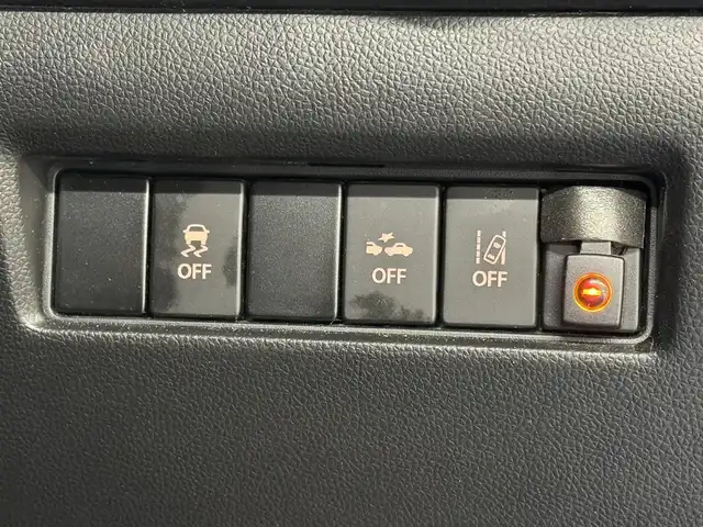 スズキ スイフト スポーツ セーフティPKG 三重県 2018(平30)年 9.6万km スピーディーブルーM ガソリン（ハイオク）ターボ/FF/6F/カロッツェリア 8インチ『サイバーナビ』AVIC-CL901/（FM/AM/MSV/SD/Bluetooth/USB/iPod/HDMI/AUX）/【OP】全方位モニター/ビルトイン ETC/安全/【OP】セーフティパッケージ/・デュアルセンサーブレーキサポート/・車線逸脱抑制機能/・車線逸脱警報機能/・ふらつき警報機能/・アダプティブクルーズコントロール/・標識認識機能（車両進入禁止、はみ出し通行禁止、最高速度）/装備/・TEIN車高調キット FLEX Z/・シートヒーター（D）/・オートエアコン/・オートライトシステム/・LEDヘッドランプ/・オートハイビーム機能/・前後フォグランプ/・プッシュスタート/・ステアリングスイッチ/・純正17inAW/・保/取/・予備スマートキーx1