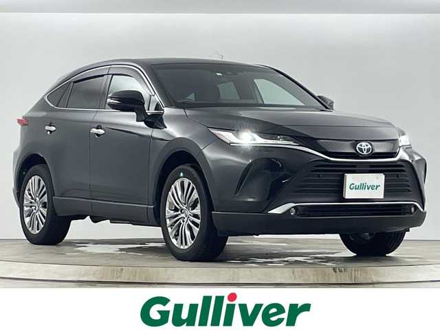 トヨタ ハリアー ハイブリッド Z 愛知県 2023(令5)年 2.4万km プレシャスブラックパール 禁煙車/純正12.3インチナビ/（AM/FM/Bluetooth/フルセグTV/USB)/バックカメラ/JBLプレミアムサウンド/トヨタセーフティセンス/・プリクラッシュセーフティ/・レーンキープアシス/・オートマチックハイビーム/・クリアランスソナー/・レーントレーシングアシスト/・ブラインドスポットモニター/・追従式クルーズコントロール/ヘッドアップディスプレイ/デジタルインナーミラー/ドライブレコーダー/ETC2.0/ハーフレザーシート/運転席パワーシート/パワーバックドア/スマートキー/スペアキー有/純正19インチアルミホイール/純正フロアマット/横滑り防止装置/LEDヘッドライト/フロントフォグライト/電動格納ミラー/ウインカーミラー