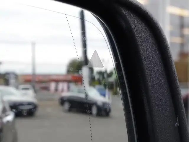 クライスラー・ジープ ジープ グランドチェロキー LTD 埼玉県 2020(令2)年 4.5万km ダイヤモンドブラッククリスタル ワンオーナー/ブラックレザーシート/アダプティブクルーズコントロール/CarPlay/パークセンサー/ブラインドスポットモニター/フロント/バックカメラ/純正ナビ/ドラレコ/ETC/Bluetooth/フルセグTV/全席シートヒーター/ベンチレーション/ステアリングヒーター/シートポジションメモリー機能