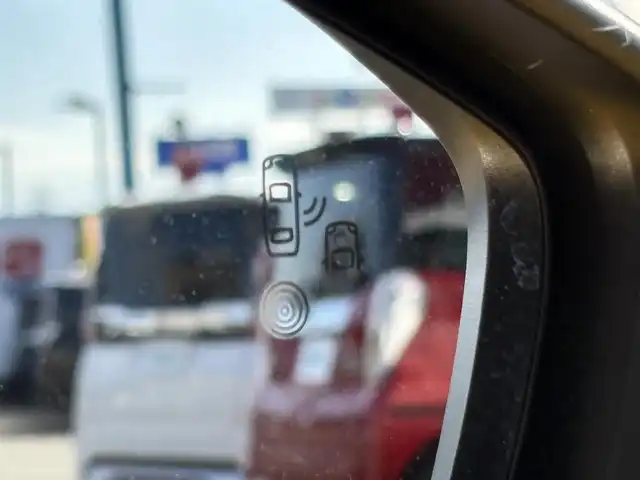 プジョー ２０８ GT ライン 山口県 2021(令3)年 6.9万km 黄Ⅱ USB/BT/iPod/AppleCarPlay/AndroidAuto/FM//AM/ETC/バックカメラ/オートライト/クルーズコントロール/前方ドライブレコーダー/レーンパーキングアシスト/コーナーセンサー/ドライブモード/電動格納ミラー