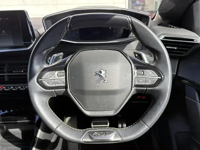 プジョー ２０８ GT ライン 山口県 2021(令3)年 6.9万km 黄Ⅱ USB/BT/iPod/AppleCarPlay/AndroidAuto/FM//AM/ETC/バックカメラ/オートライト/クルーズコントロール/前方ドライブレコーダー/レーンパーキングアシスト/コーナーセンサー/ドライブモード/電動格納ミラー