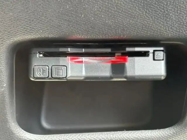 プジョー ２０８ GT ライン 山口県 2021(令3)年 6.9万km 黄Ⅱ USB/BT/iPod/AppleCarPlay/AndroidAuto/FM//AM/ETC/バックカメラ/オートライト/クルーズコントロール/前方ドライブレコーダー/レーンパーキングアシスト/コーナーセンサー/ドライブモード/電動格納ミラー