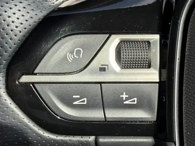 プジョー ２０８ GT ライン 山口県 2021(令3)年 6.9万km 黄Ⅱ USB/BT/iPod/AppleCarPlay/AndroidAuto/FM//AM/ETC/バックカメラ/オートライト/クルーズコントロール/前方ドライブレコーダー/レーンパーキングアシスト/コーナーセンサー/ドライブモード/電動格納ミラー