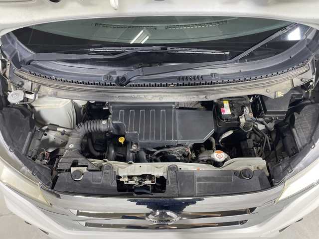 日産 デイズ ハイウェイスター Vセレ +Safty 神奈川県 2014(平26)年 5.2万km ホワイトパール アイドリングストップ/純正ナビ/スマートキー/純正14インチアルミホイル/衝突被害軽減システム/盗難防止システム/アイドリングストップ/フォグランプ/ウィンカーミラー/電格格納ミラー/プッシュスタート/フロアマット/スペアキー