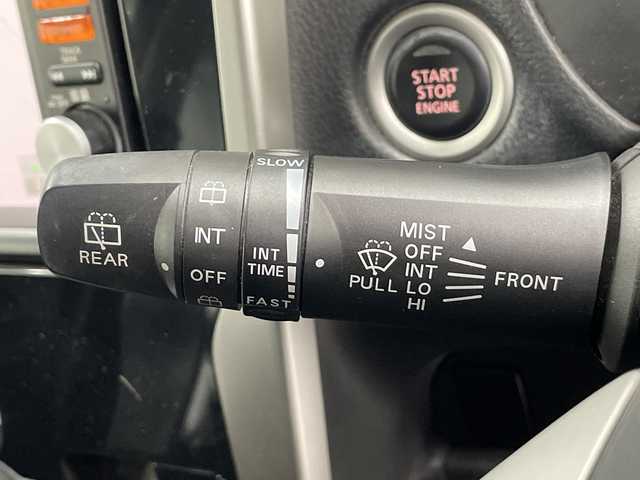 日産 デイズ ハイウェイスター Vセレ +Safty 神奈川県 2014(平26)年 5.2万km ホワイトパール アイドリングストップ/純正ナビ/スマートキー/純正14インチアルミホイル/衝突被害軽減システム/盗難防止システム/アイドリングストップ/フォグランプ/ウィンカーミラー/電格格納ミラー/プッシュスタート/フロアマット/スペアキー