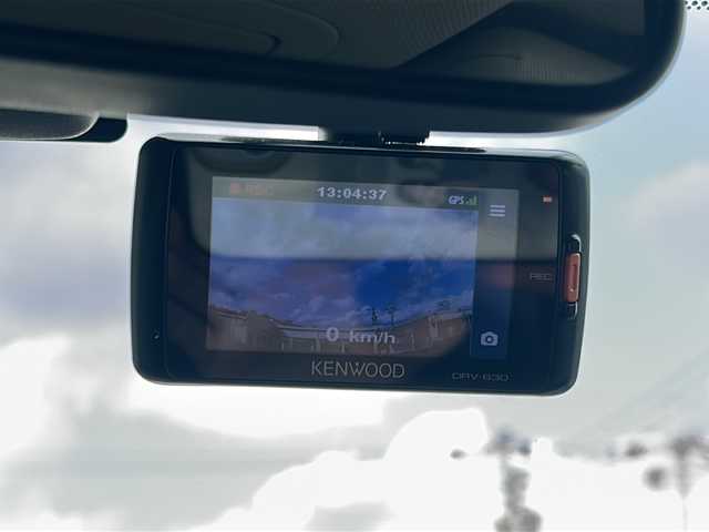 日産 スカイライン ハイブリッド 350GT Type P 京都府 2015(平27)年 14.4万km スーパーブラック 純正ナビ/・フルセグTV/BT Audio/CD/DVD/・フロント/サイド/バックカメラ/ドラレコ/ETC/インテリジェントクルーズコントロール/インテリジェントペダル/レザーシート/パワーシート/メモリーシート/シートヒーター/プッシュスタート/オートライト/オートハイビーム/レーダーセンサー/ドアバイザー/純正フロアマット/保証書/取扱説明書/スマートスペアキー×1