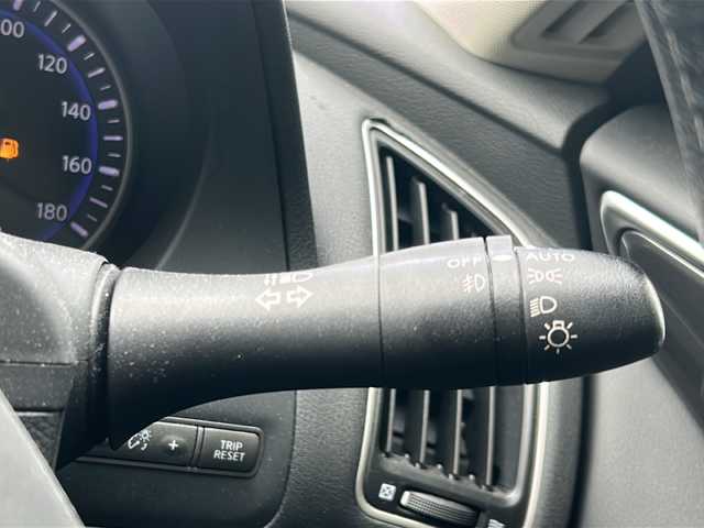 日産 スカイライン ハイブリッド 350GT Type P 京都府 2015(平27)年 14.4万km スーパーブラック 純正ナビ/・フルセグTV/BT Audio/CD/DVD/・フロント/サイド/バックカメラ/ドラレコ/ETC/インテリジェントクルーズコントロール/インテリジェントペダル/レザーシート/パワーシート/メモリーシート/シートヒーター/プッシュスタート/オートライト/オートハイビーム/レーダーセンサー/ドアバイザー/純正フロアマット/保証書/取扱説明書/スマートスペアキー×1