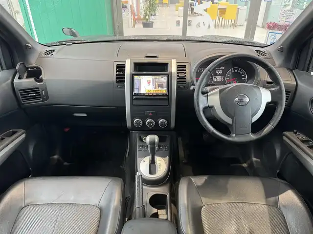 日産 エクストレイル 20Xt 静岡県 2011(平23)年 10.5万km ダイヤモンドブラック ハイパールーフレール/サンルーフ/BF Goodrichタイヤ/・Trail-Terrain T/A/純正ナビ/・MC311D-A/・フルセグ/・DVD再生/・CD再生/・Bluetooth接続/・SD/バックカメラ/ETC/全席シートヒーター/カブロンシート/本革巻きステアリング/ISOFIX/オートライト/フォグライト/純正フロアマット/ドアバイザー/キーレス×1/取扱説明書/新車保証書