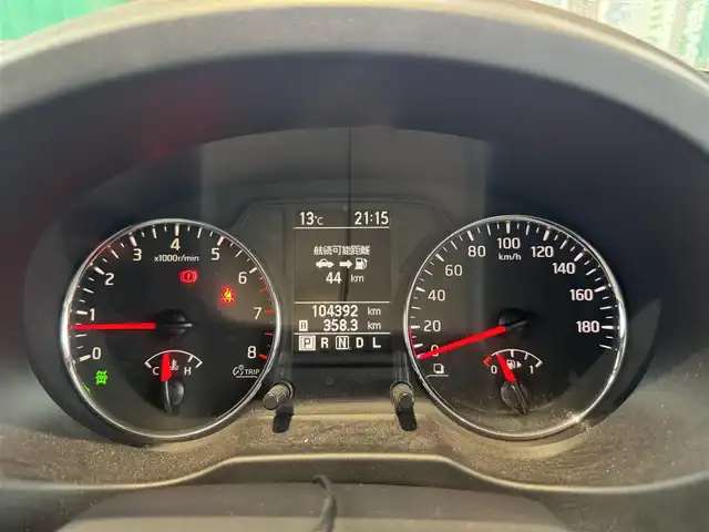 日産 エクストレイル 20Xt 静岡県 2011(平23)年 10.5万km ダイヤモンドブラック ハイパールーフレール/サンルーフ/BF Goodrichタイヤ/・Trail-Terrain T/A/純正ナビ/・MC311D-A/・フルセグ/・DVD再生/・CD再生/・Bluetooth接続/・SD/バックカメラ/ETC/全席シートヒーター/カブロンシート/本革巻きステアリング/ISOFIX/オートライト/フォグライト/純正フロアマット/ドアバイザー/キーレス×1/取扱説明書/新車保証書