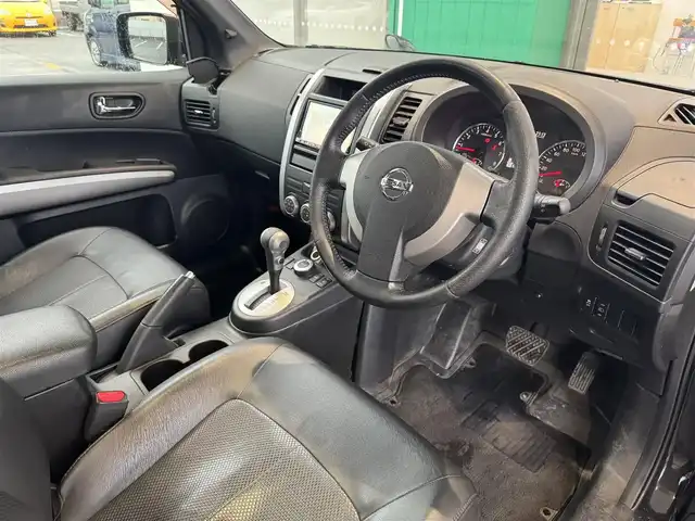 日産 エクストレイル 20Xt 静岡県 2011(平23)年 10.5万km ダイヤモンドブラック ハイパールーフレール/サンルーフ/BF Goodrichタイヤ/・Trail-Terrain T/A/純正ナビ/・MC311D-A/・フルセグ/・DVD再生/・CD再生/・Bluetooth接続/・SD/バックカメラ/ETC/全席シートヒーター/カブロンシート/本革巻きステアリング/ISOFIX/オートライト/フォグライト/純正フロアマット/ドアバイザー/キーレス×1/取扱説明書/新車保証書