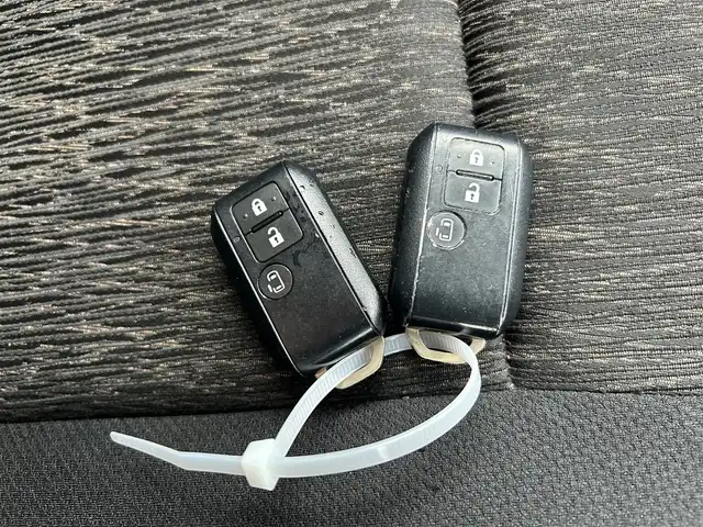 スズキ スペーシア カスタム HYBRID GS 静岡県 2019(平31)年 7.3万km ピュアホワイトP 純正8インチメモリナビ/・フルセグTV/・Bluetooth接続/・DVD再生/・USB入力端子/レーダーブレーキサポート/リアコーナーセンサー/車線逸脱防止装置/全方位カメラ/片側パワスラ/HUD/前後ドラレコ/ETC/プッシュスタート/スマートキー/スペアキー/運転席シートヒーター/オートエアコン/後席サンシェード/LEDオートライト・オートハイビーム/純正14インチアルミホイール/保証書/取扱説明書