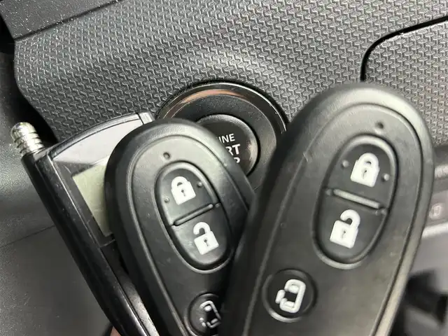 スズキ ソリオ バンディット DJE 道央・札幌 2014(平26)年 6.9万km ブルーイッシュブラックパール3 ・4WD/・寒冷地仕様/・社外ナビ/　BT/CD/DVD/USB/SD/iPod/フルセグ/・社外ドライブレコーダー/・社外ETC/・クルーズコントロール/・横滑り防止/・衝突軽減ブレーキ/・アイドリングストップ/・片側パワースライド/・ウォークスルー/・オートライト/・社外フロアマット/・ステアリングカバー/・プッシュスタート/・スマートキー/・社外エンジンスターター/・社外スタッドレス積込（165/65/R14）