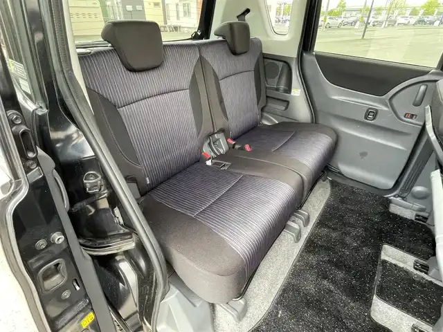 スズキ ソリオ バンディット DJE 道央・札幌 2014(平26)年 6.9万km ブルーイッシュブラックパール3 ４WD/社外SDナビ/CD/DVD/BT/フルセグ/衝突被害軽減ブレーキ/横滑り防止装置/クルーズコントロール/ETC/ドライブレコーダー/アイドリングストップ/片側パワースライドドア/前席シートヒーター/革巻きステアリング/ステアリングリモコン/プッシュスタート/スマートキー/HIDヘッドライト/オートライト/フォグランプ/電動格納ミラー/ヒーテッドドアミラー/ウィンカーミラー/純正フロアマット/ドアバイザー/スペアキー/純正AW付冬タイヤ積込/165/60/R15/2020年/山3mm