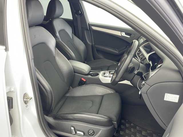アウディ Ａ４ アバント 2．0 TFSI 岐阜県 2016(平28)年 3.9万km グレイシアホワイトメタリック Audi muitimedia純正ナビ/・CD/DVD/AM/FM/Bluetooth/革巻きステアリング(Sline専用デザイン)/・ステアリングスイッチ/・パドルシフト/ハーフレザーシート/・シートヒーター(D/N)/・パワーシート(D/N)/・Sline専用デザインシート/レーダークルーズコントロール/アイドリングストップ/ブラインドスポットビュー/シガーライター/パワーバックドア/全席読書灯/音声操作コマンド/バニティランプ/プッシュスタート/スマートキー/ビルトインETC