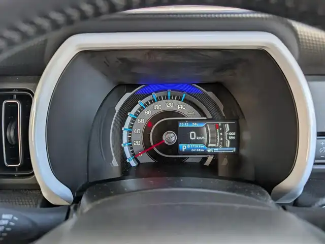 スズキ ハスラー HYBRID X 埼玉県 2023(令5)年 2.5万km フェニックスレッドパール/ガンメタリック2トーンルーフ アイドリングストップ/純正ナビ(フルセグTV/Bluetooth/CD/DVD再生機能）/純正AW15インチ/純正HIDヘッドライト/純正フォグランプ/クルーズコントロール（追従走行機能有）/レーンキープアシスト/車線逸脱防止機能/衝突被害軽減ブレーキ/全周囲カメラ/バックカメラ/D席/N席シートヒーター/USBポート×３