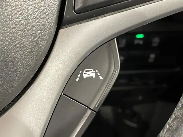 スズキ ハスラー HYBRID X 愛知県 2023(令5)年 2.5万km フェニックスレッドパール/ガンメタリック2トーンルーフ 純正9インチナビ/（Bluetooth/AM/FM/フルセグTV/appleCarplay）/衝突軽減ブレーキ/アランドビューモニター/レーダークルーズコントロール/コーナーセンサー/シートヒーター/2トーンカラー/LEDオートライト/ETC/スマートキー/スペアキー1本/純正15インチAW/プッシュスタートボタン/アイドリングストップ