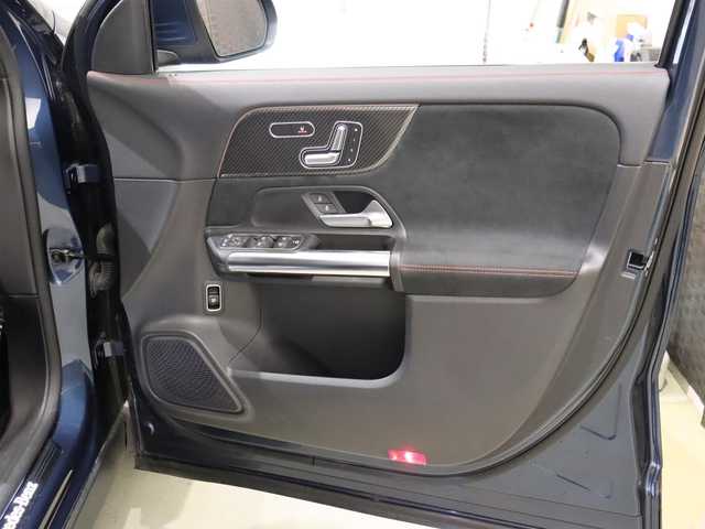 メルセデス・ベンツ ＧＬＡ２００ｄ 4マチック 静岡県 2020(令2)年 3.1万km デニムブルー 純正ナビ/フルセグTV/360°カメラ/ドライブレコーダー/ハイビームアシスト/アンビエントライト/ACC/BSM/LKA/衝突軽減ブレーキ/前席シートヒーター/パドルシフト/ワイヤレス充電/前席パワーシート
