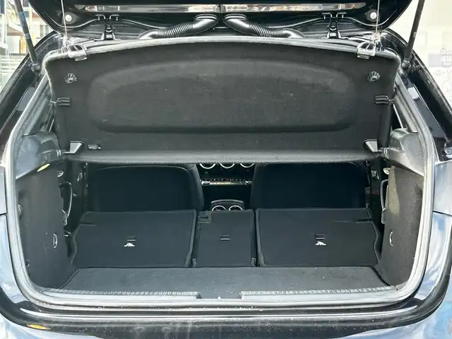 メルセデス・ベンツ Ｍ・ベンツ Ａ２００ｄ AMGライン 富山県 2019(令1)年 5.5万km 黒 HDDナビ/AM/FMラジオ/Bluetooth接続/フルセグTV/USB接続/D/N席パワーシート/D/N席シートヒーター/バックカメラ/アイドリングストップ/プッシュスタート/ETC/ワイヤレス充電/純18インチAW