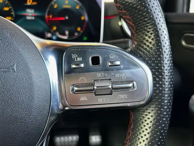 メルセデス・ベンツ Ｍ・ベンツ Ａ２００ｄ AMGライン 富山県 2019(令1)年 5.5万km 黒 HDDナビ/AM/FMラジオ/Bluetooth接続/フルセグTV/USB接続/D/N席パワーシート/D/N席シートヒーター/バックカメラ/アイドリングストップ/プッシュスタート/ETC/ワイヤレス充電/純18インチAW