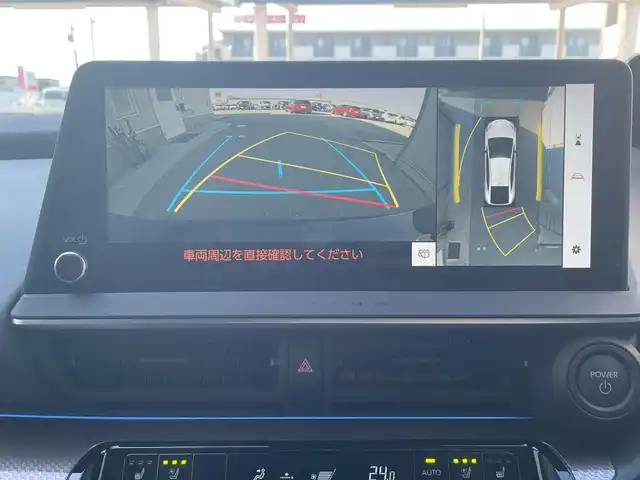 トヨタ プリウス Z 滋賀県 2024(令6)年 0.3万km アティチュードブラックマイカ ガソリン（ハイブリッド）/2WD(FF)/CVT/純正メモリナビ/（FM/AM/TVフルセグ/Bluetooth/USB）/モデリスタエアロ/パノラマルーフ/パノラミックビューモニター/プリクラッシュブレーキアシスト	/ブラインドスポットモニター/レーダークルーズコントロール/レーンキープアシスト/ETC2.0/ステアリングヒーター/シートヒーター/エアシート/電子パーキング/ブレーキホールド/ステアリングスイッチ/AC100V/電動リアゲート/オートハイビーム/パワーシート/ヘッドライトレベリング/オートライト/オートエアコン/電動格納ミラー/EVモード/横滑り防止/ワイヤレス充電/コーナーセンサー/プッシュスタート/スマートキー/スペアキー/純正マット/タイプC/SOSボタン/革巻きステアリング/LEDヘッドライト/ドアバイザー
